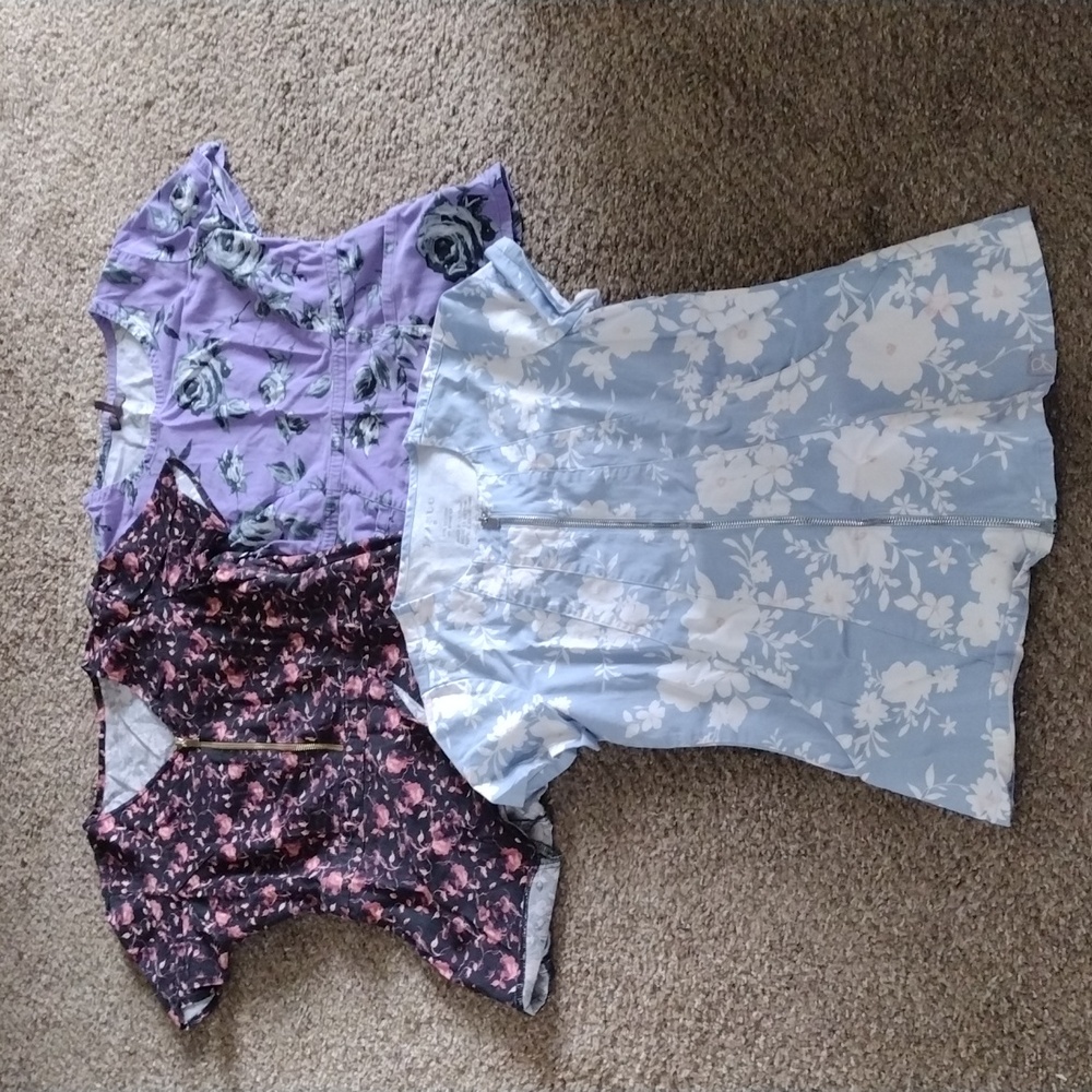 Three jaanuu scrub tops